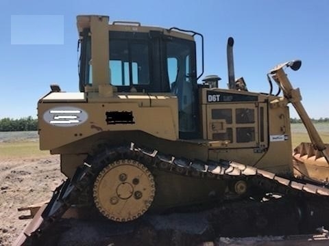 Dozers/tracks Caterpillar D6T