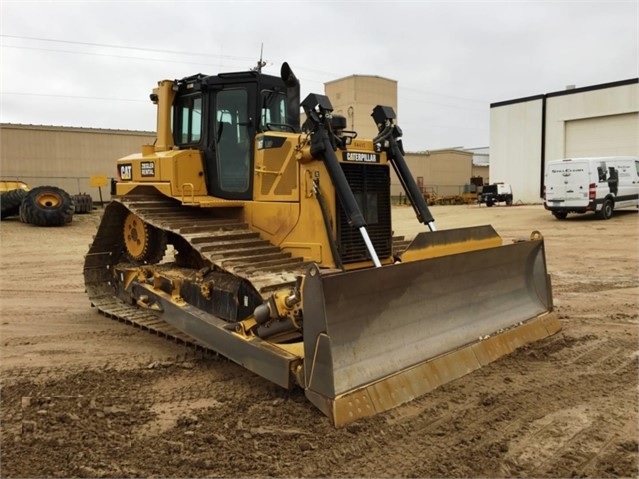 Dozers/tracks Caterpillar D6T