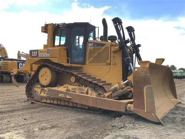 Tractores Sobre Orugas Caterpillar D6T de medio uso en venta Ref.: 1534455494682800 No. 4