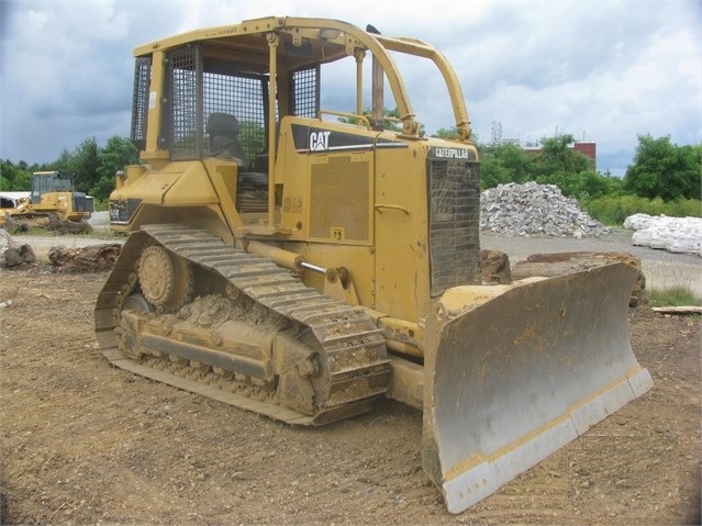 Dozers/tracks Caterpillar D5N