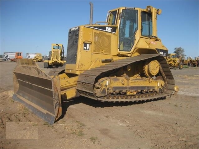 Tractores Sobre Orugas Caterpillar D5N de segunda mano en venta Ref.: 1534795003684412 No. 3