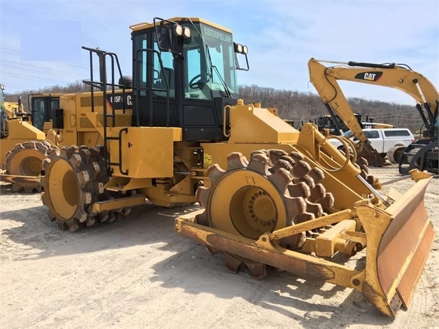 Compactadoras Suelos Y Rellenos Caterpillar 815F