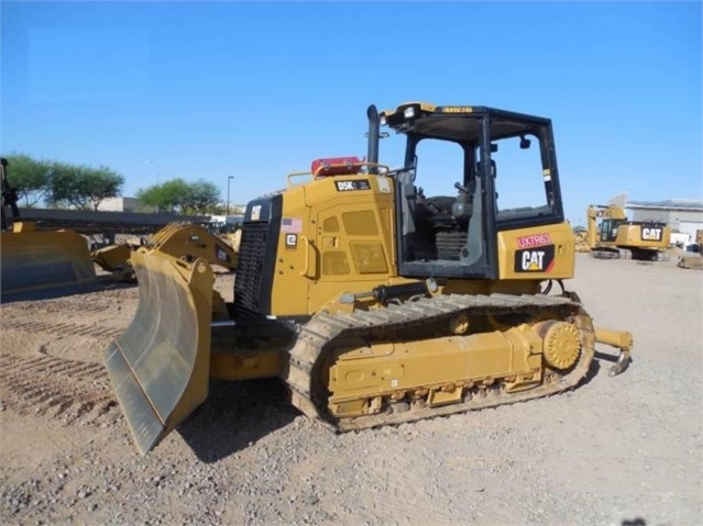 Tractores Sobre Orugas Caterpillar D5K en venta, usada Ref.: 1534950893526893 No. 3