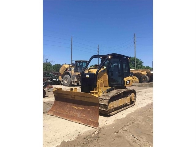 Dozers/tracks Caterpillar D5K