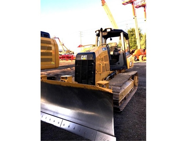 Tractores Sobre Orugas Caterpillar D5K usada a buen precio Ref.: 1534955999694186 No. 2