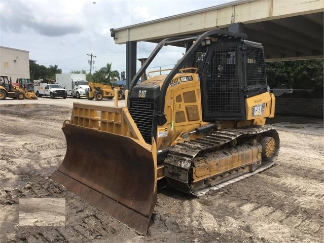 Dozers/tracks Caterpillar D5K