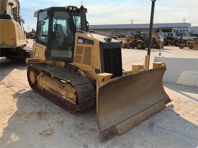 Dozers/tracks Caterpillar D5K