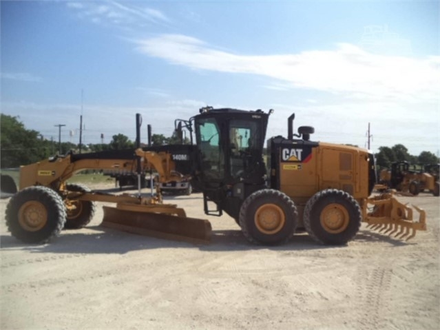 Motoconformadoras Caterpillar 140M en venta Ref.: 1534990681027886 No. 2