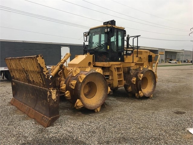 Compactadoras Suelos Y Rellenos Caterpillar 816F