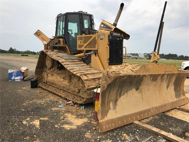 Dozers/tracks Caterpillar D6N