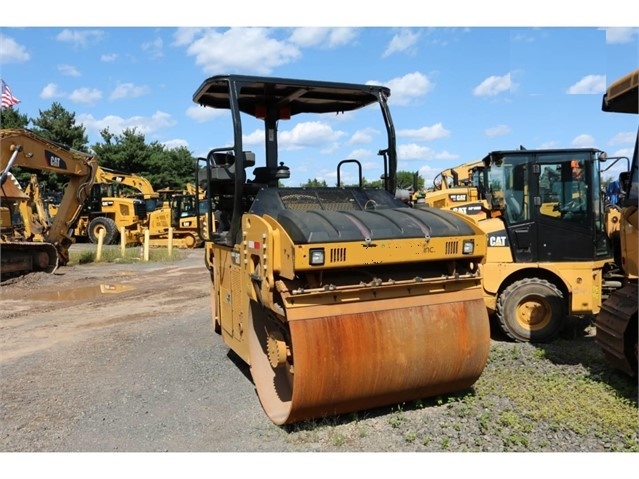 Compactadora Vibratoria Caterpillar CB54 de bajo costo Ref.: 1535497130033123 No. 2