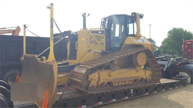 Dozers/tracks Caterpillar D6N