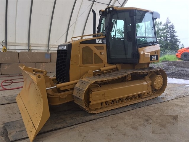 Dozers/tracks Caterpillar D5K