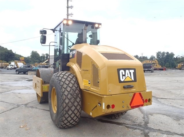 Compactadora Vibratoria Caterpillar CS64 importada Ref.: 1536636481581617 No. 4