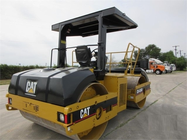 Compactadora Vibratoria Caterpillar CB-634D usada en buen estado Ref.: 1536786715242657 No. 4