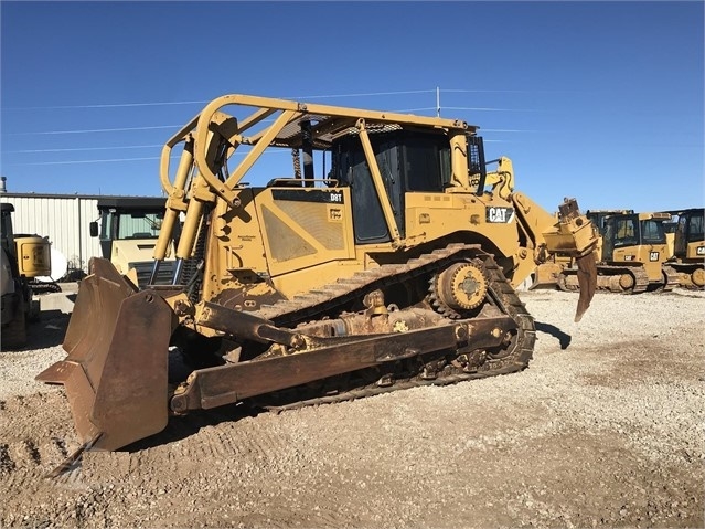 Dozers/tracks Caterpillar D8T