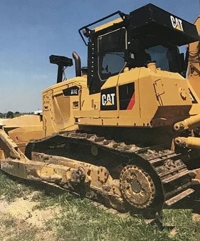 Dozers/tracks Caterpillar D7E