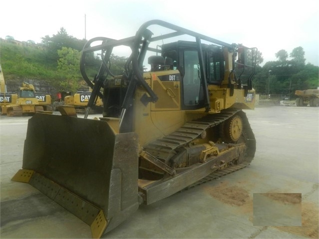 Tractores Sobre Orugas Caterpillar D6T