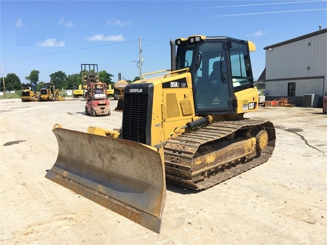 Dozers/tracks Caterpillar D5K