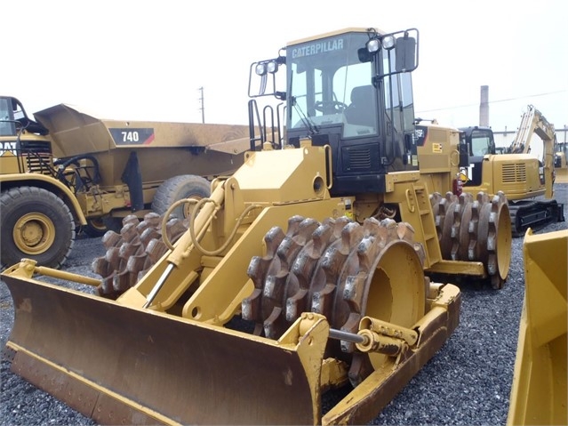 Compactadoras Suelos Y Rellenos Caterpillar 815F de bajo costo Ref.: 1537997596080337 No. 2