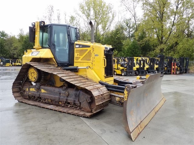 Tractores Sobre Orugas Caterpillar D6N en venta Ref.: 1539215699035222 No. 3