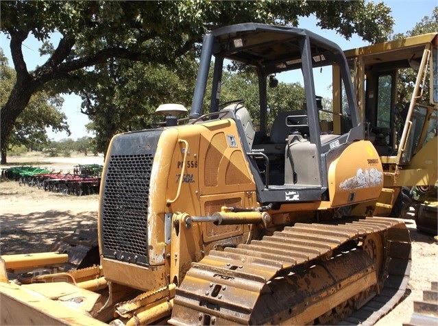 Dozers/tracks Case 750L