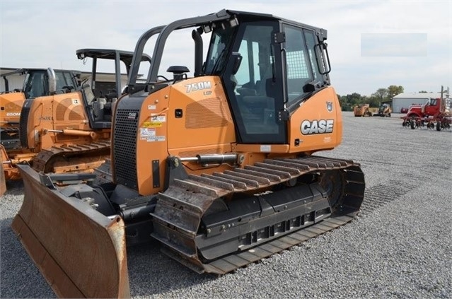 Dozers/tracks Case 750M