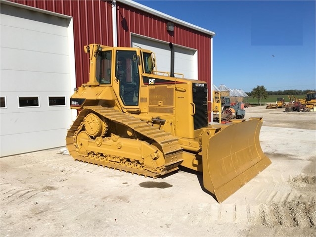 Dozers/tracks Caterpillar D6N