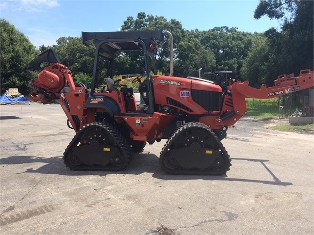 Zanjadora Ditch Witch RT120