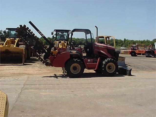 Zanjadora Ditch Witch RT100