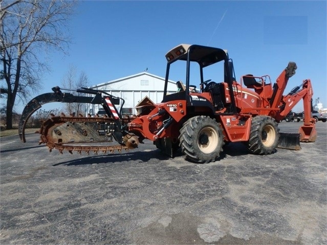 Trencher Ditch Witch RT95