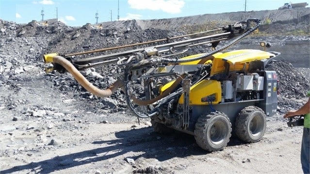 Perforadoras Atlas Copco ROC T15