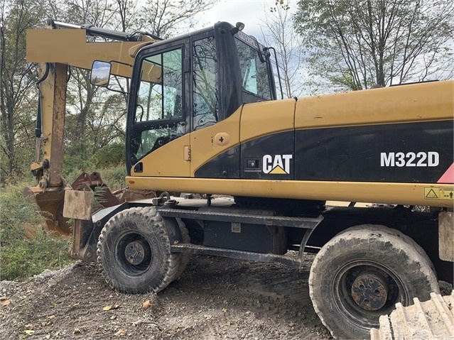 Excavadora Sobre Ruedas Caterpillar M322D