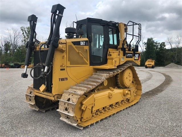 Dozers/tracks Caterpillar D6T