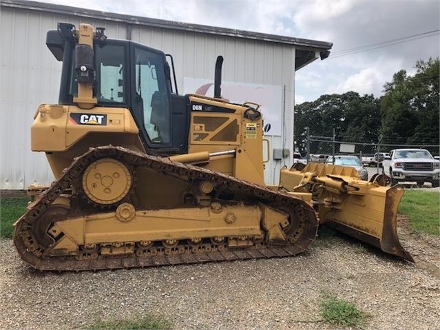 Dozers/tracks Caterpillar D6N