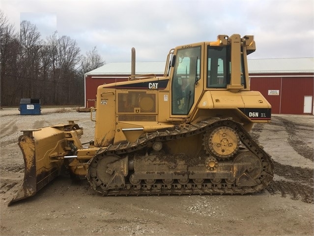 Dozers/tracks Caterpillar D6N