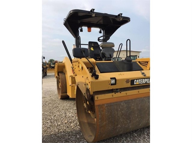 Compactadora Vibratoria Caterpillar CB64 de bajo costo Ref.: 1542332616772275 No. 2