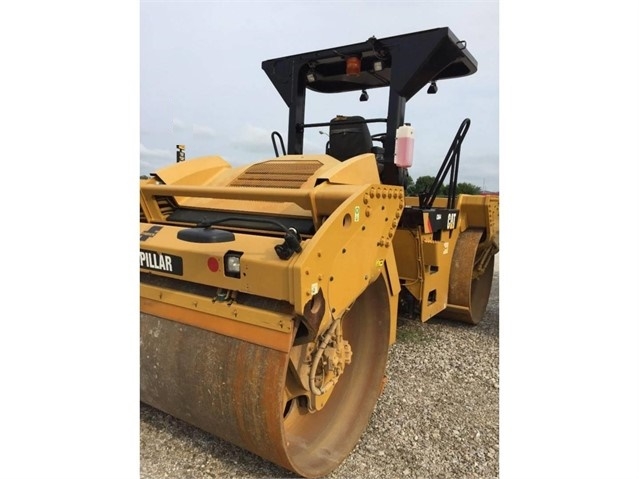 Compactadora Vibratoria Caterpillar CB64 de bajo costo Ref.: 1542332616772275 No. 3