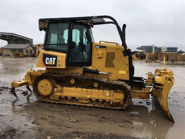 Dozers/tracks Caterpillar D6K