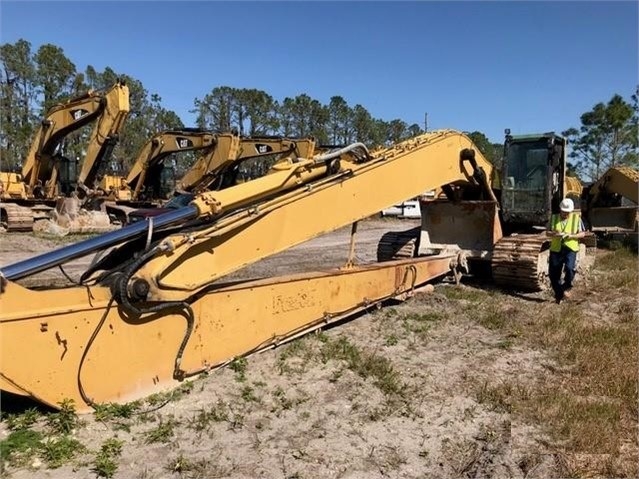 Hydraulic Excavator Caterpillar 330CL