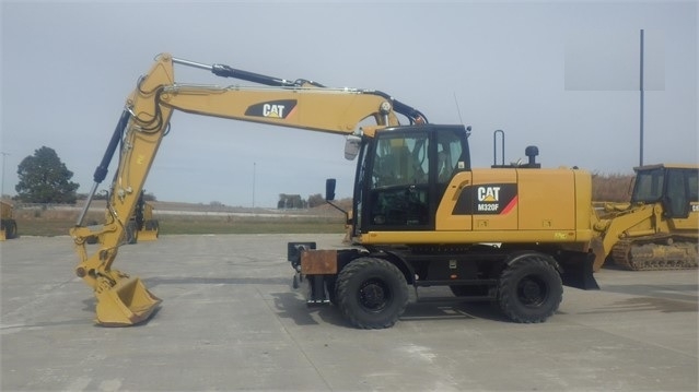 Excavadora Sobre Ruedas Caterpillar M320