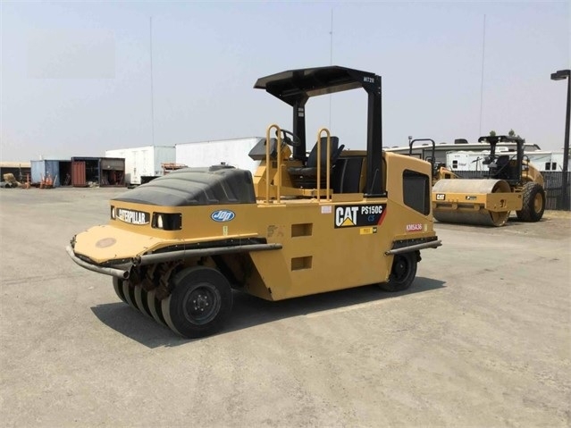 Compactadora Con Llantas Caterpillar PS-150C