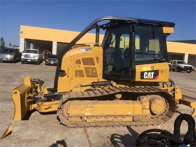 Dozers/tracks Caterpillar D4K