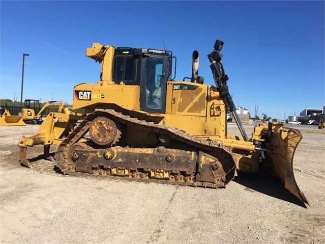 Dozers/tracks Caterpillar D6T