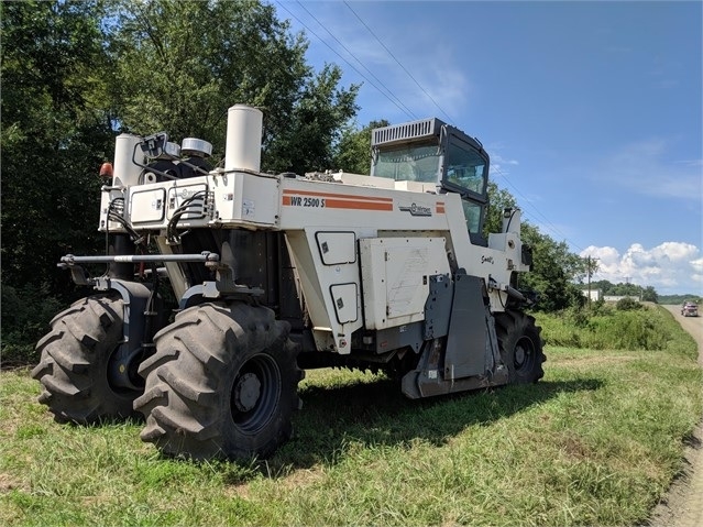 Pavimentadoras Wirtgen WR 2500