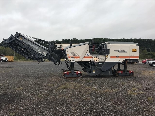 Recicladoras Wirtgen W210