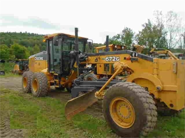 Motoconformadoras Deere 672G