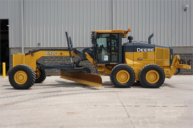 Motor Graders Deere 672G