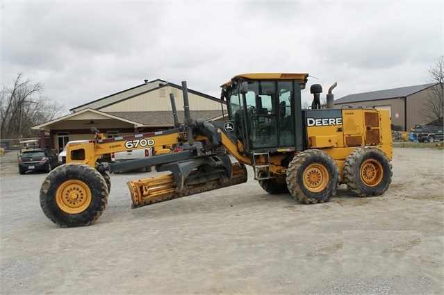 Motoconformadoras Deere 670D