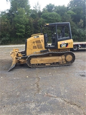 Dozers/tracks Caterpillar D5K